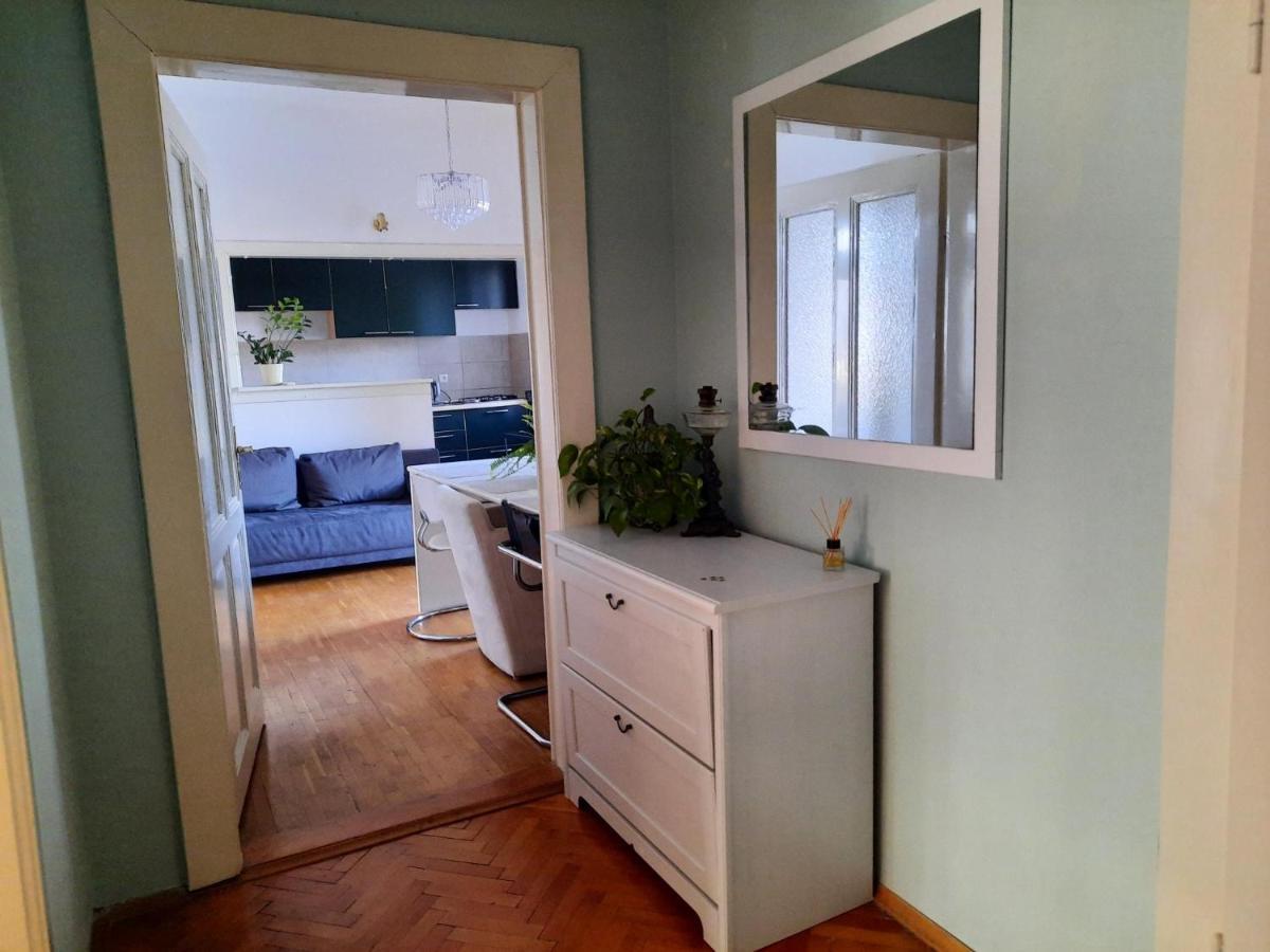 Apartman Soda Ogulin Buitenkant foto