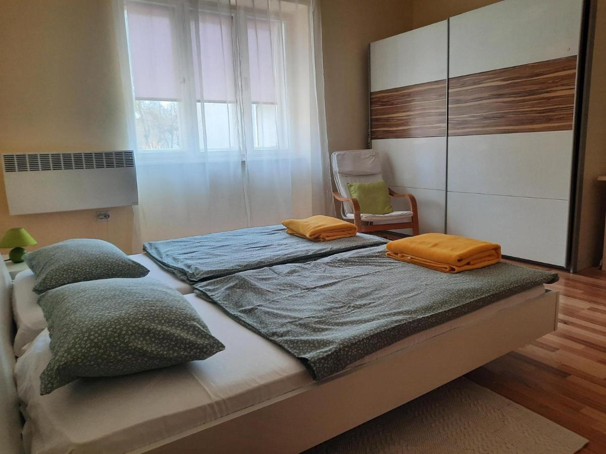 Apartman Soda Ogulin Buitenkant foto