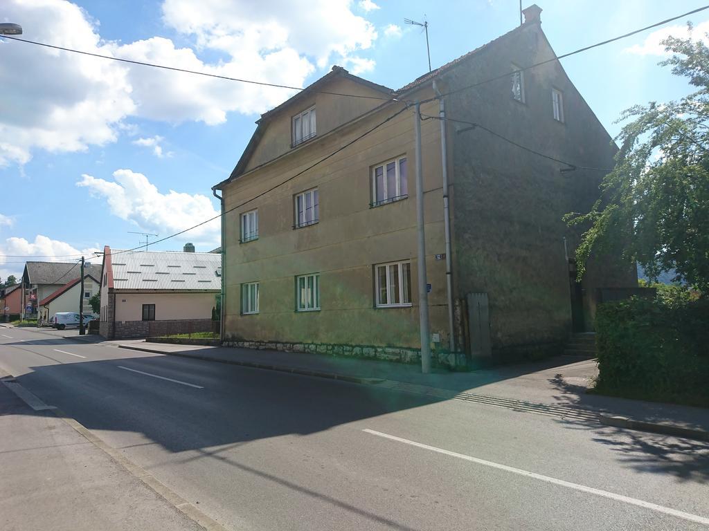 Apartman Soda Ogulin Buitenkant foto